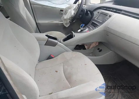 2015 Toyota Prius Two from USA, damaged, VIN JTDKN3DU3F0464417